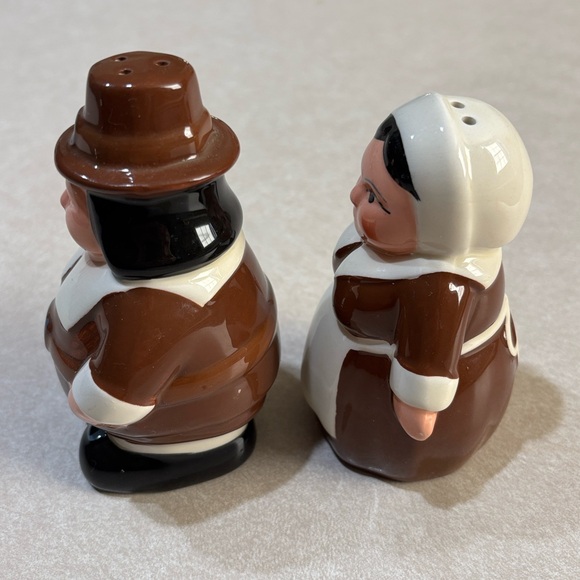 Pilgrim Salt and Pepper Shakers - Picture 3 of 6
